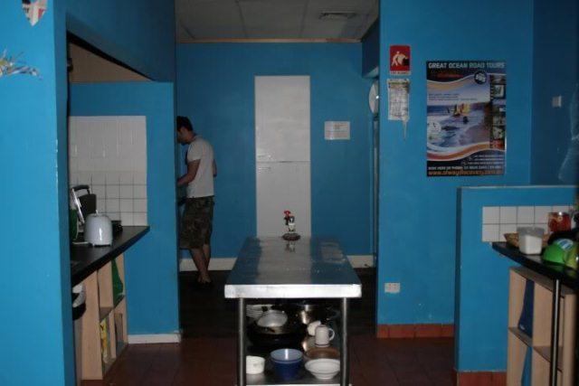 The Melbourne Connection Travellers Hostel Экстерьер фото